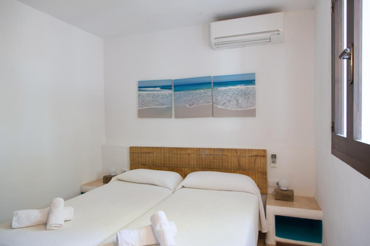 Apartamentos Noray Es Caló Buitenkant foto